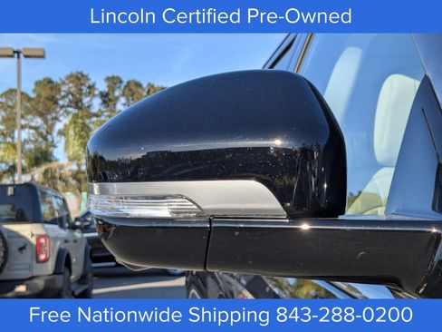 Certified 2025 Lincoln Navigator Reserve image 11
