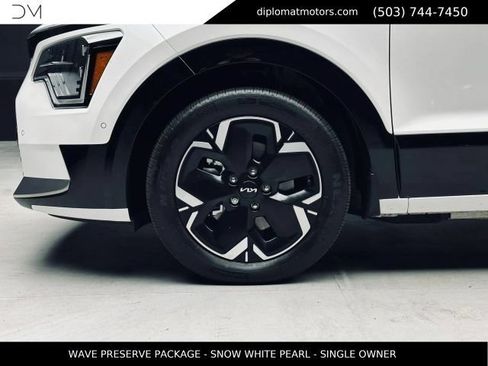 Used 2023 Kia Niro Wave w/ Wave Preserve Package FWD image 39