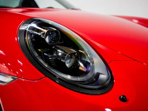 Used 2017 Porsche 911 Targa 4 GTS AWD/4WD image 39