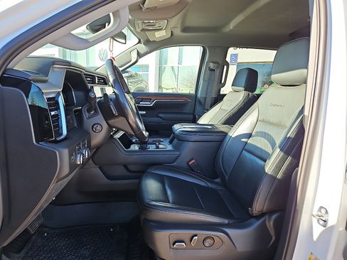 Used 2022 GMC Sierra 1500 Denali image 9