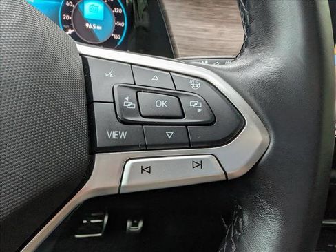 Used 2025 Volkswagen Atlas SEL Premium R-Line AWD/4WD image 39