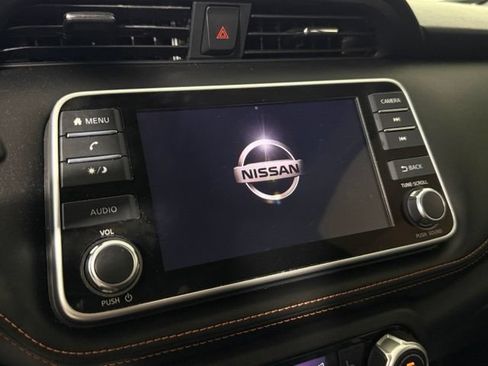 Used 2020 Nissan Kicks SR w/ SR Premium Package FWD image 19