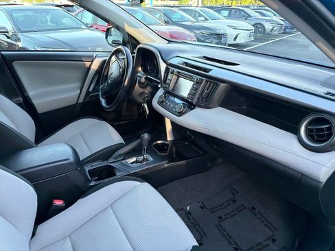 Used 2017 Toyota RAV4 XLE w/ Plus Special Value Package AWD/4WD image 10