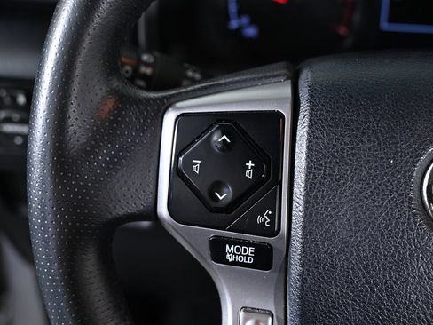 Certified 2023 Toyota 4Runner SR5 AWD/4WD image 15