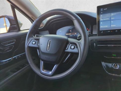 Used 2023 Lincoln Corsair FWD image 28