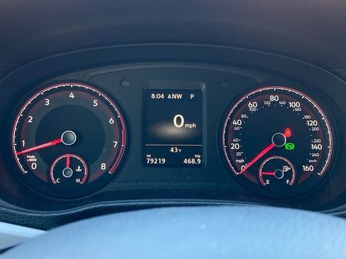 Used 2022 Volkswagen Passat 2.0T SE image 15