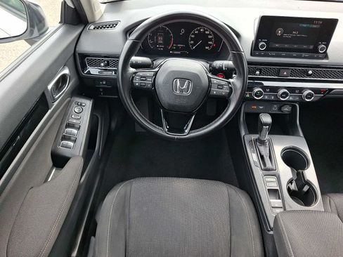 Certified 2024 Honda Civic EX image 11