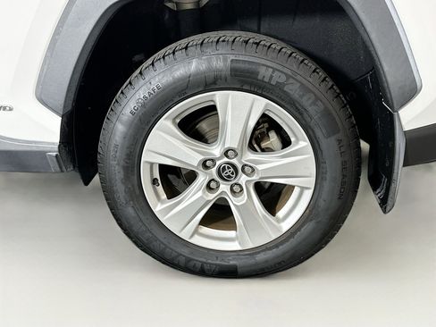 Used 2020 Toyota RAV4 XLE w/ All Weather Liner Package AWD/4WD image 11