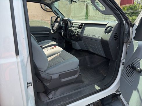 Used 2013 Ford F450 XL w/ XL Value Pkg RWD image 19