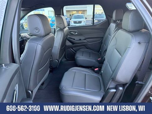 Used 2023 Chevrolet Traverse LT AWD/4WD image 26