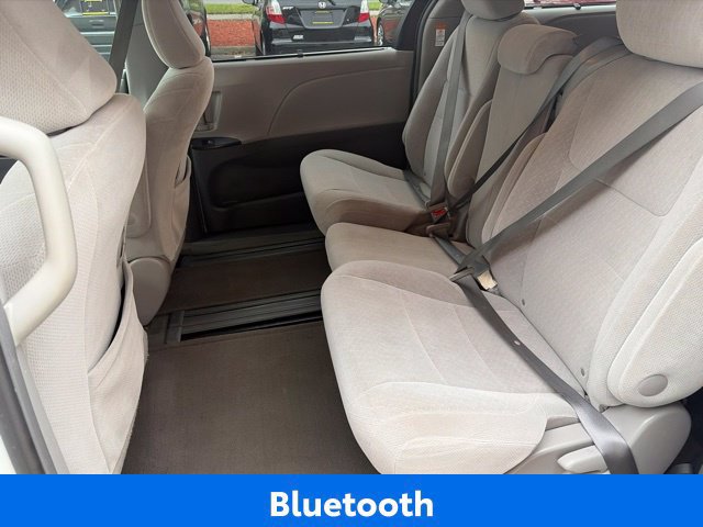 Used 2016 Toyota Sienna LE FWD image 9