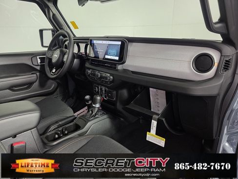 New 2025 Jeep Gladiator Sport image 30