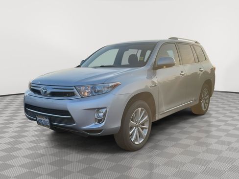Used 2013 Toyota Highlander Limited image 7