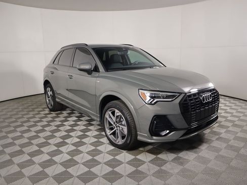 New 2025 Audi Q3 2.0T Premium image 3