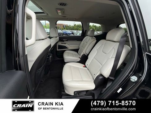 Certified 2024 Kia Telluride S w/ S Sunroof Package AWD/4WD image 23