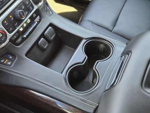 Used 2016 GMC Yukon SLT w/ Open Road Package image 23