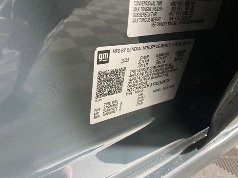 New 2026 Chevrolet Silverado 1500 Custom Trail Boss w/ LPO, Dark Essentials Package image 33