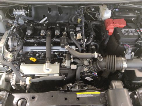 Used 2025 Nissan Versa S w/ S Plus Package FWD image 30