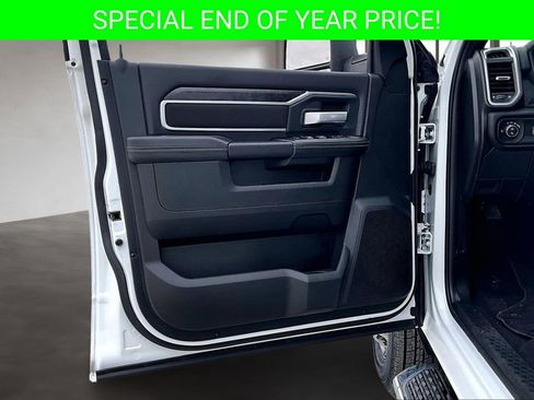 Used 2024 RAM 3500 Big Horn image 21