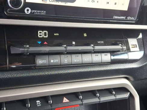 Used 2022 Toyota Tundra SR5 image 17