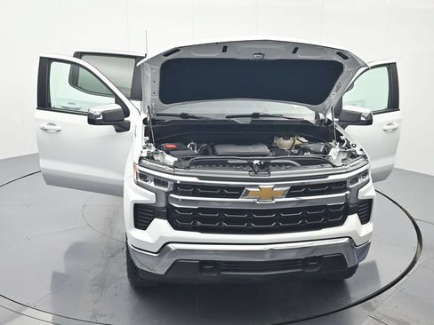 Certified 2025 Chevrolet Silverado 1500 LT AWD/4WD image 45