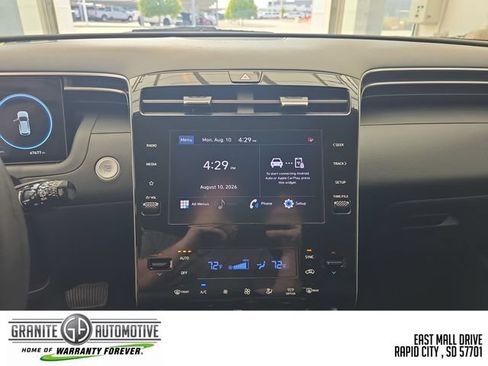 Used 2024 Hyundai Tucson SEL FWD image 18