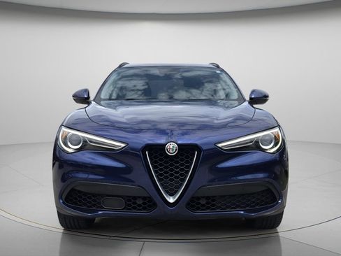 Used 2018 Alfa Romeo Stelvio Sport w/ Quick Order Package 22J Sport AWD/4WD image 5