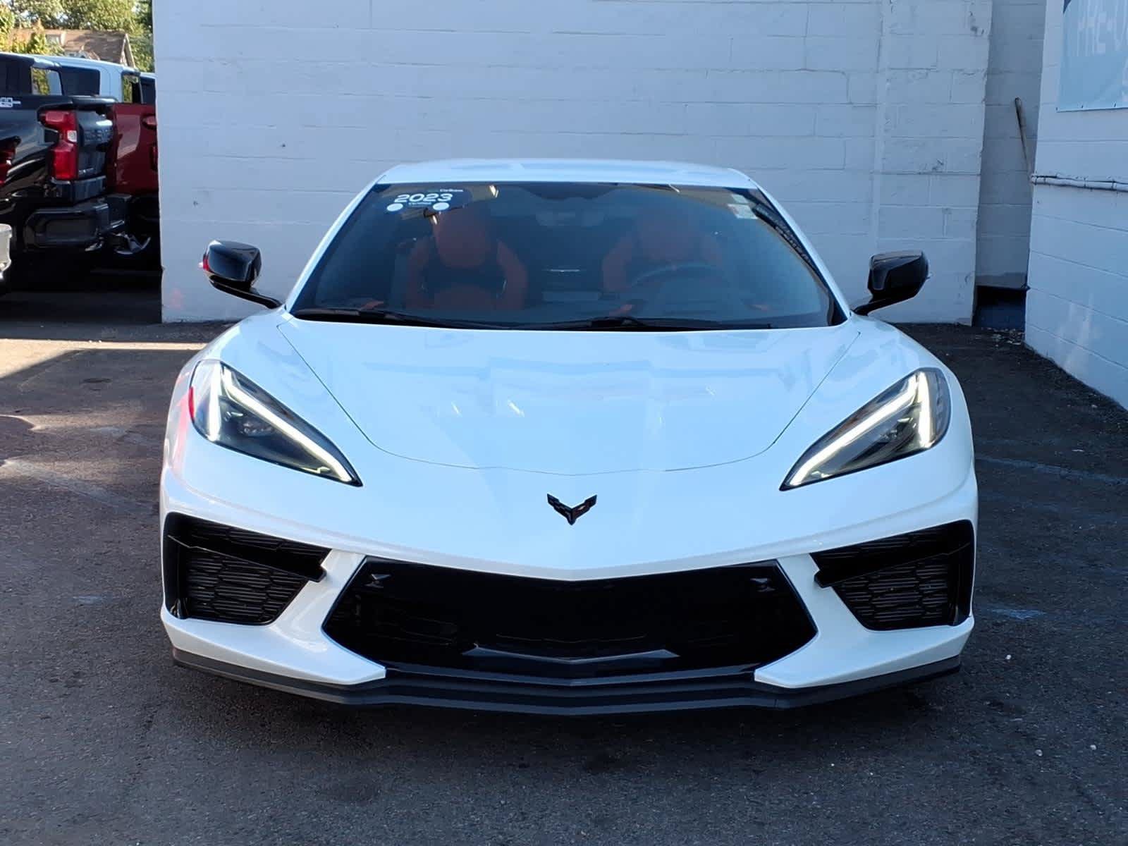 Used 2023 Chevrolet Corvette Stingray Preferred Conv w/ Z51 Performance Package RWD image 2