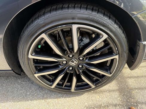 Used 2024 Honda Accord Touring image 25