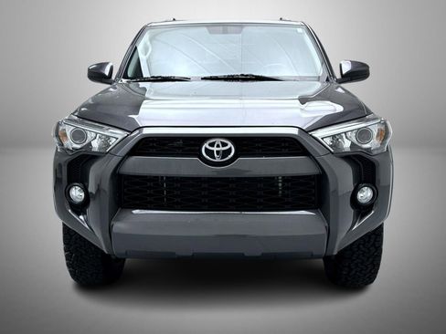 Used 2019 Toyota 4Runner SR5 image 2