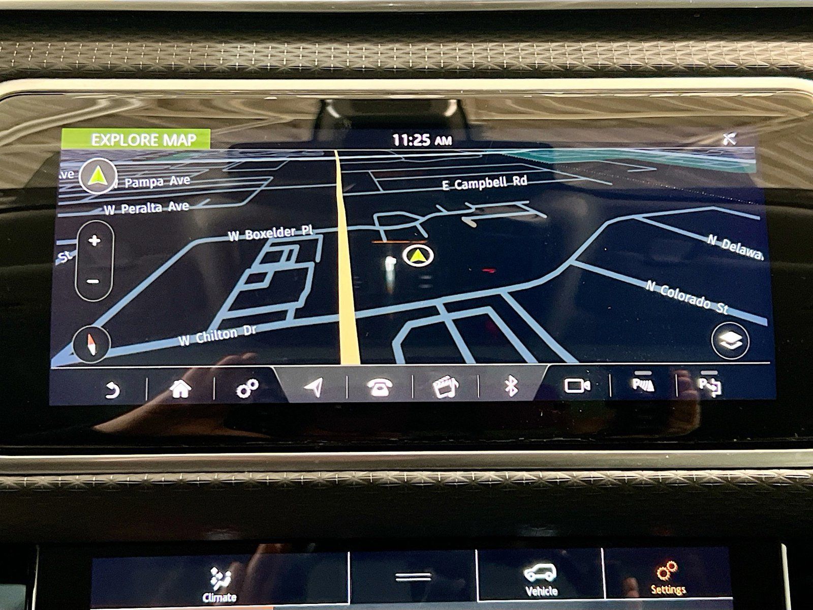 Used 2020 Land Rover Range Rover Velar S AWD/4WD image 9