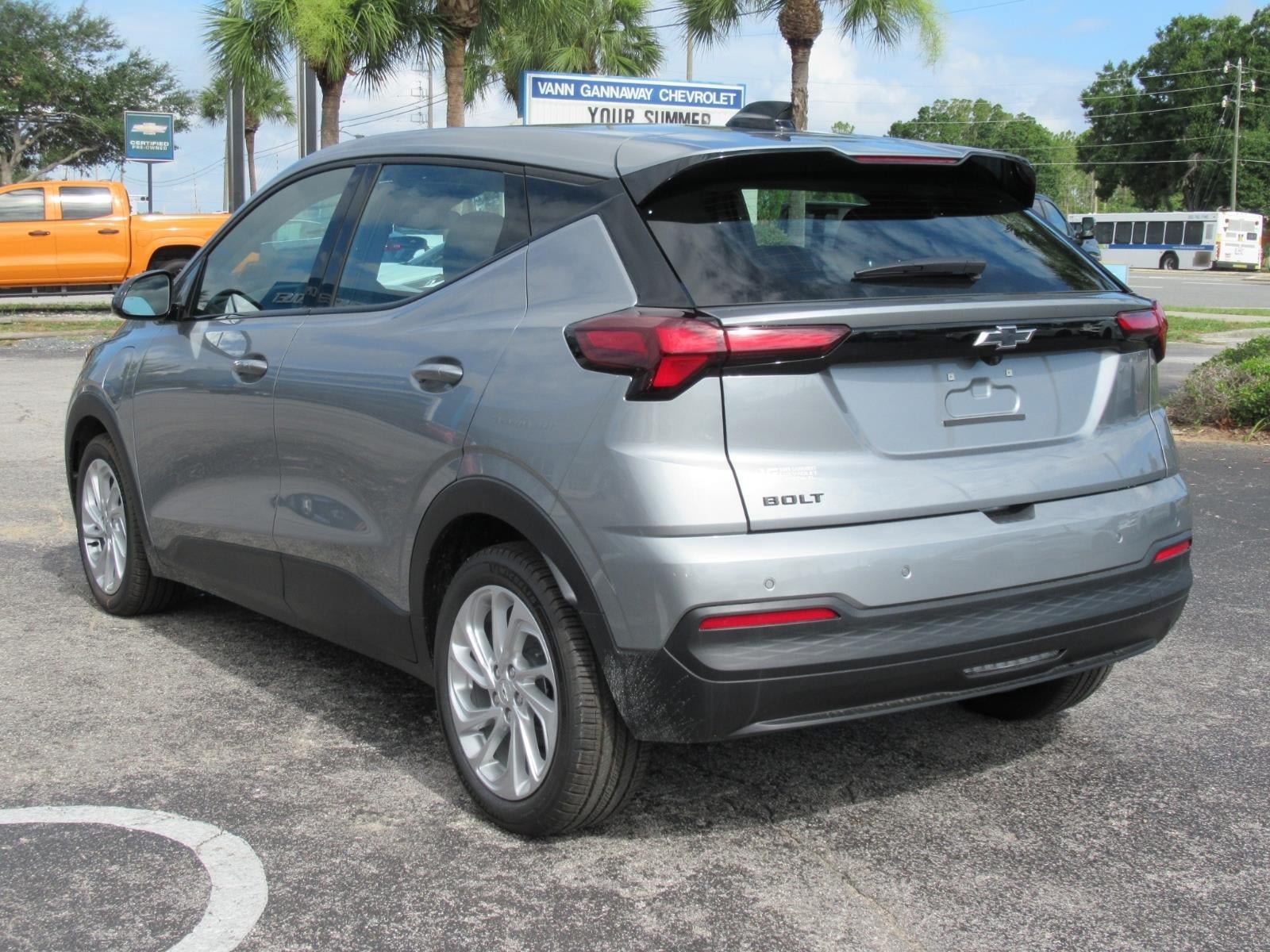 New 2027 Chevrolet Bolt LT FWD image 7