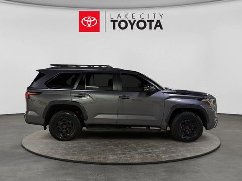 Used 2025 Toyota Sequoia TRD Pro AWD/4WD image 10