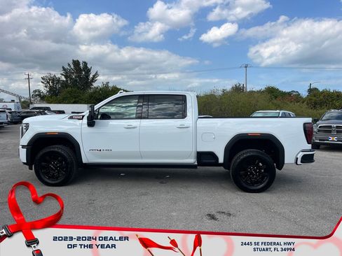 New 2026 GMC Sierra 2500 AT4 w/ AT4 Premium Plus Package image 4