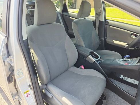 Used 2013 Toyota Prius Three FWD image 18