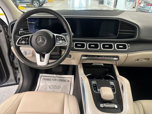Used 2020 Mercedes-Benz GLS 450 4MATIC image 12