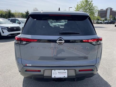 New 2026 Nissan Pathfinder Platinum AWD/4WD image 4