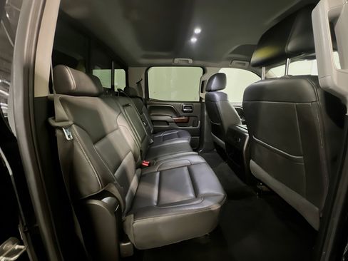 Used 2018 GMC Sierra 1500 SLT AWD/4WD image 19