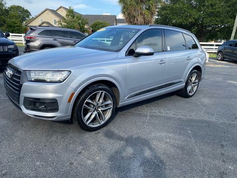 Used 2018 Audi Q7 3.0T Prestige image 1