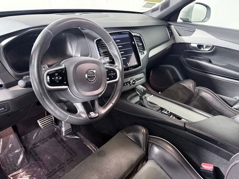 Used 2016 Volvo XC90 T6 R-Design w/ Vision Package AWD/4WD image 16