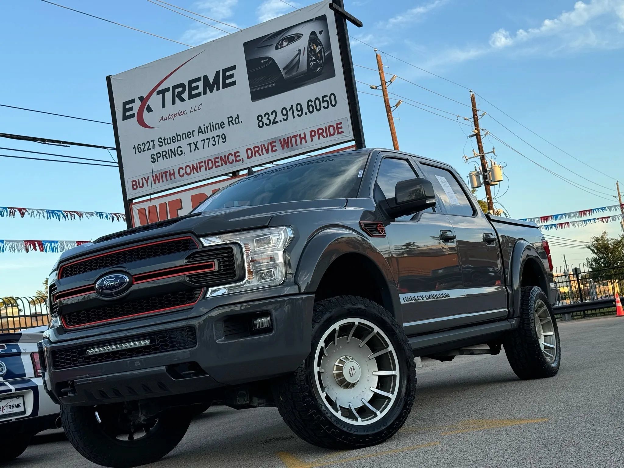 Used 2020 Ford F150 Lariat w/ Equipment Group 502A Luxury AWD/4WD image 1