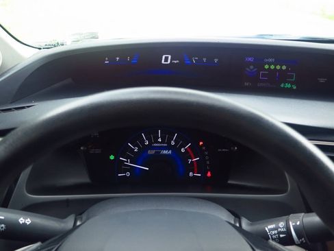 Used 2013 Honda Civic Hybrid Sedan image 13