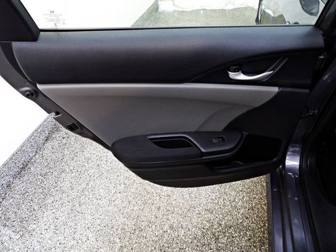 Used 2016 Honda Civic LX image 9