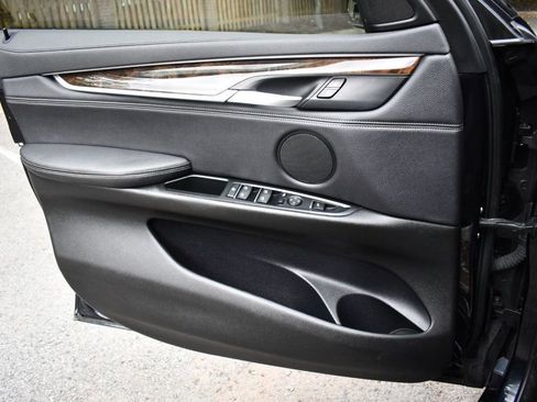 Used 2017 BMW X6 xDrive35i image 19