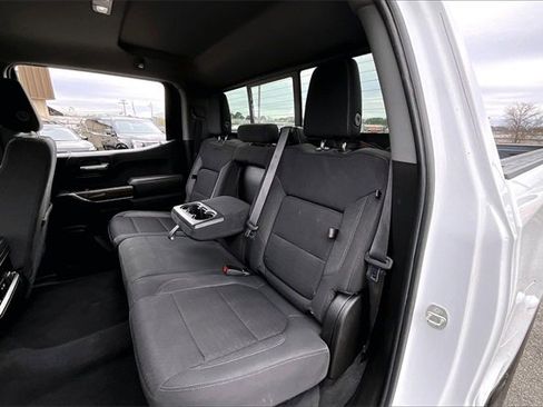 Used 2022 Chevrolet Silverado 1500 LT Trail Boss w/ Convenience Package II image 19