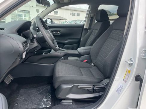 New 2026 Honda HR-V LX image 18