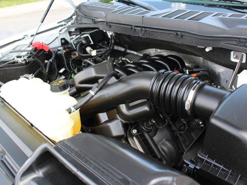 Used 2024 Ford F150 XL AWD/4WD image 17