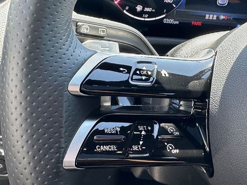 Certified 2025 Mercedes-Benz GLA 250 image 28