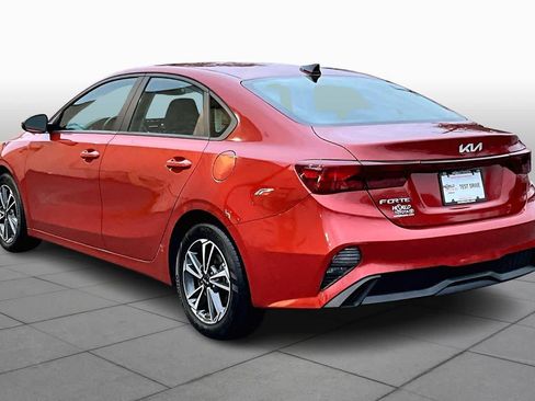 Used 2024 Kia Forte LXS image 10