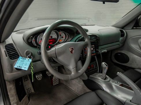 Used 2003 Porsche 911 Carrera 4S AWD/4WD image 17